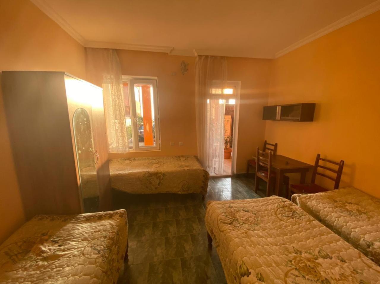 Guest House Orange Кобулеті Екстер'єр фото